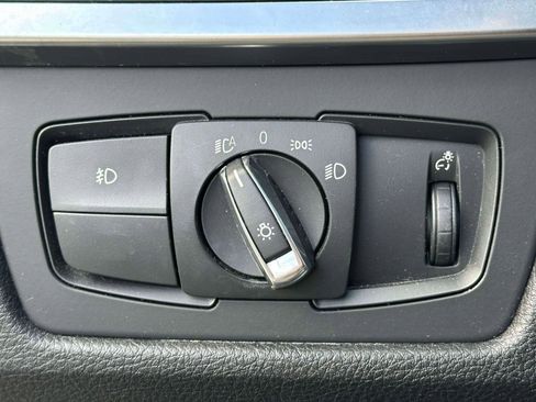 Used 2014 BMW 320i xDrive Sedan image 22