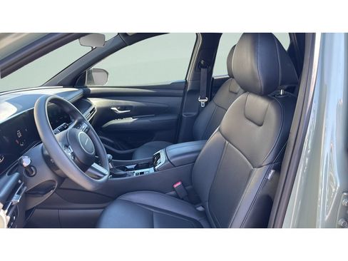 Certified 2025 Hyundai Santa Cruz SEL AWD/4WD image 10