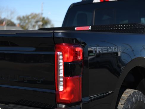 New 2026 Ford F250 Lariat w/ Tremor Off-Road Package image 8