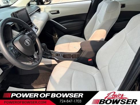 Used 2023 Toyota Corolla Cross L FWD image 9