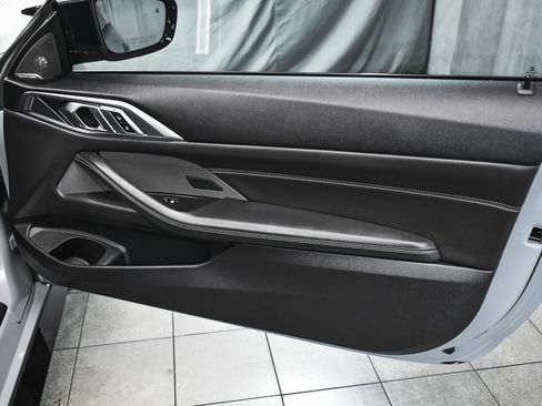 Used 2023 BMW M4 xDrive Competition image 12
