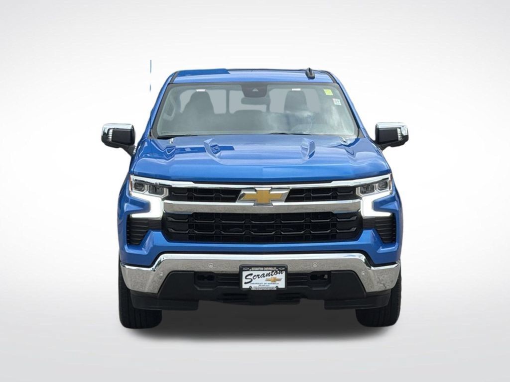 Certified 2026 Chevrolet Silverado 1500 LT w/ Safety Package AWD/4WD image 9