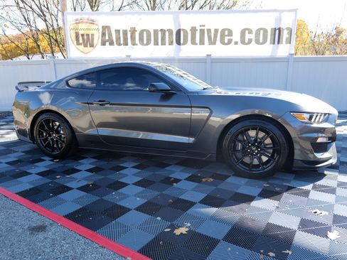 Used 2020 Ford Mustang Shelby GT350 w/ Technology Package image 66