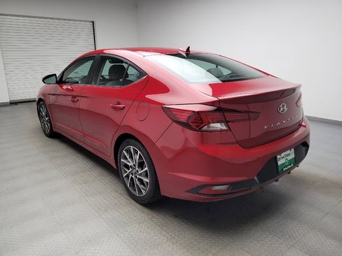 Used 2019 Hyundai Elantra Limited FWD image 5