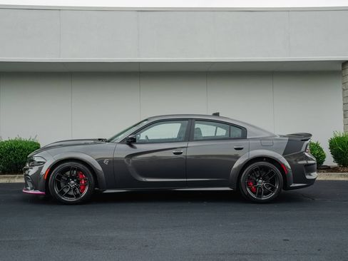 Used 2023 Dodge Charger SRT Hellcat RWD image 4