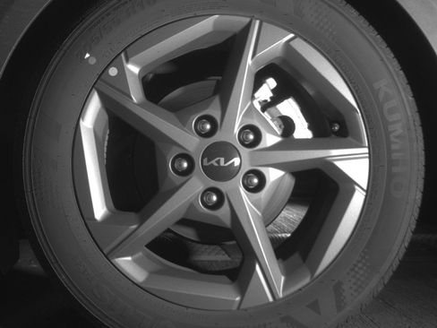 Used 2025 Kia K4 FWD image 14