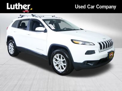 Used 2017 Jeep Cherokee Latitude w/ Cold Weather Group