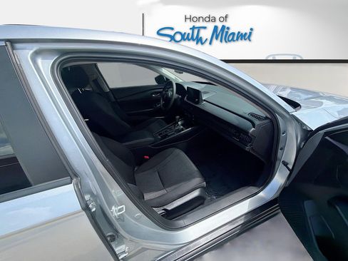 Certified 2024 Honda Accord LX image 30
