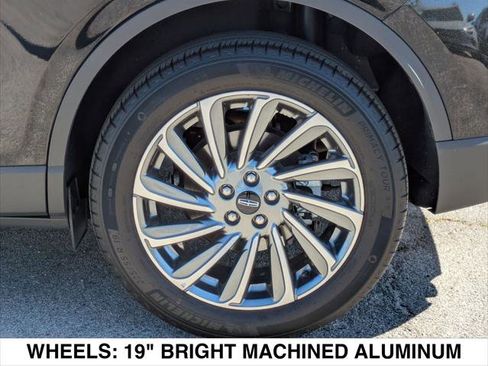 Certified 2023 Lincoln Corsair Reserve image 9