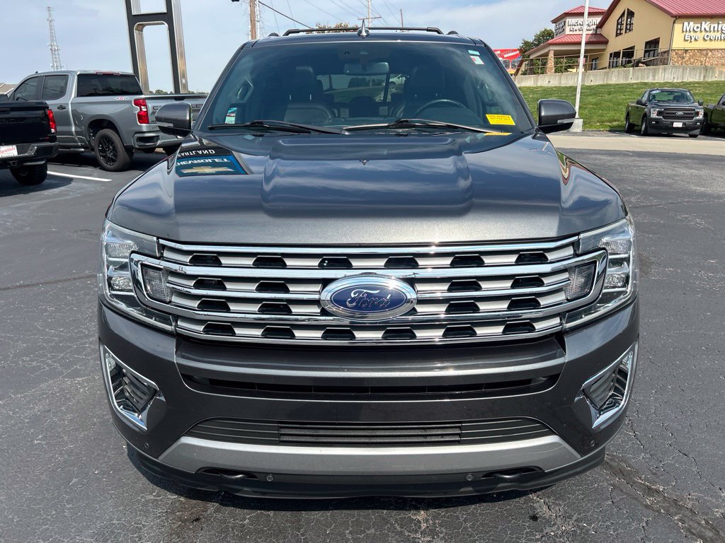 Used 2021 Ford Expedition Limited AWD/4WD image 2