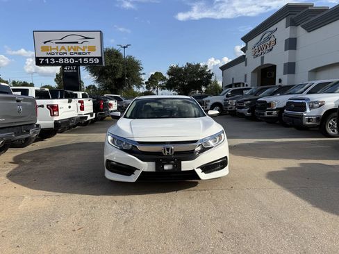Used 2018 Honda Civic LX image 38