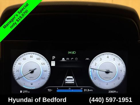 Used 2024 Hyundai Elantra SEL w/ Convenience Package FWD image 15