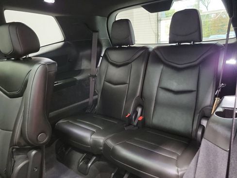 Used 2025 Cadillac XT6 Premium Luxury image 48