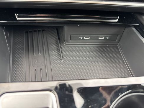 New 2026 Volkswagen Atlas Cross Sport SE image 24