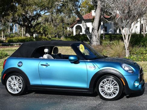 Used 2017 MINI Cooper S image 49