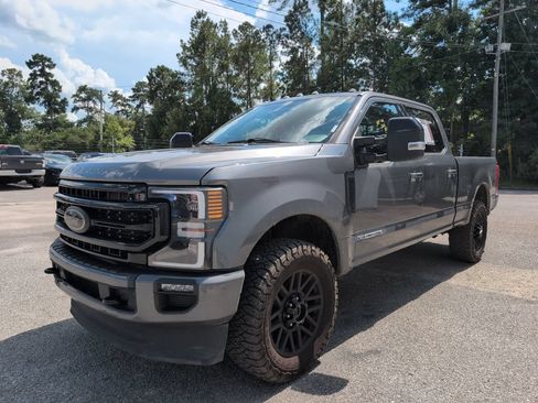 Used 2022 Ford F250 Lariat AWD/4WD image 4