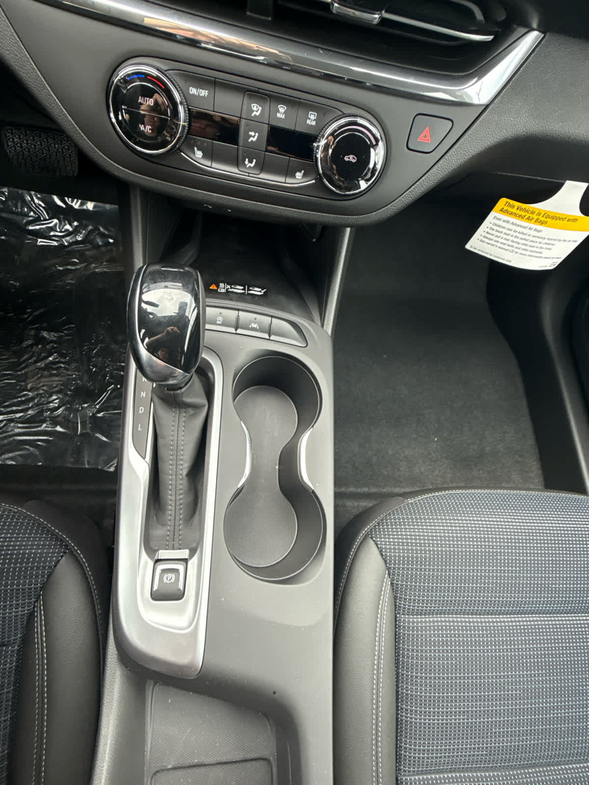 New 2026 Buick Envista Preferred w/ Convenience I Package FWD image 34