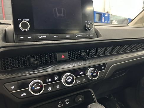 Used 2023 Honda CR-V EX image 25