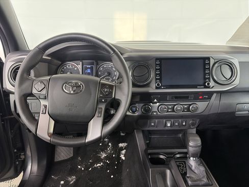 Used 2023 Toyota Tacoma SR5 image 3