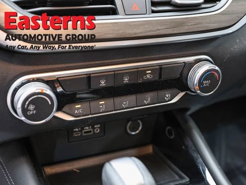 Used 2023 Nissan Altima 2.5 SV FWD image 20