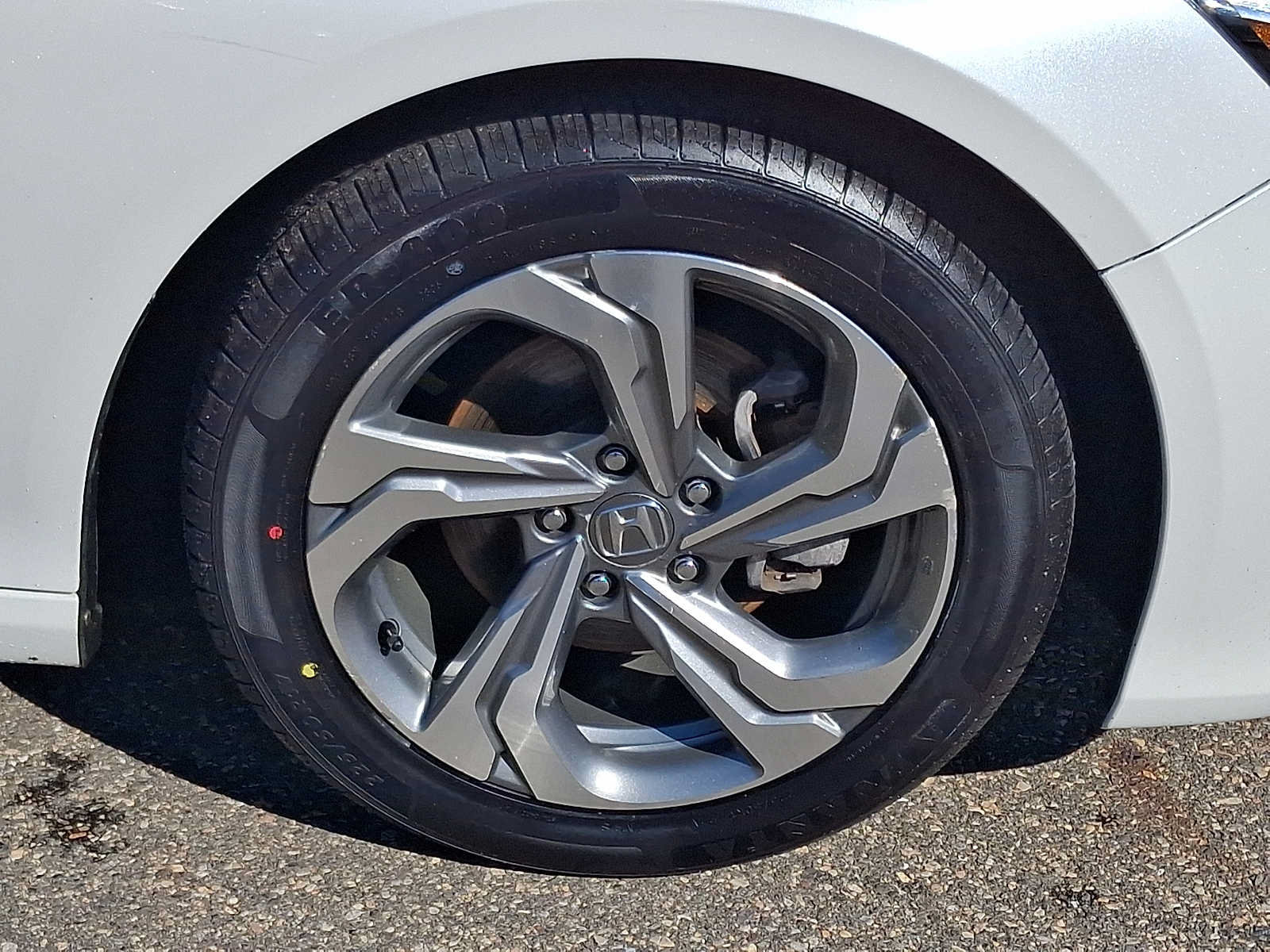 Used 2018 Honda Accord EX-L image 8