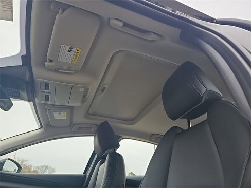 New 2026 MAZDA MAZDA3 2.5 S Sedan w/ Preferred Pkg image 31