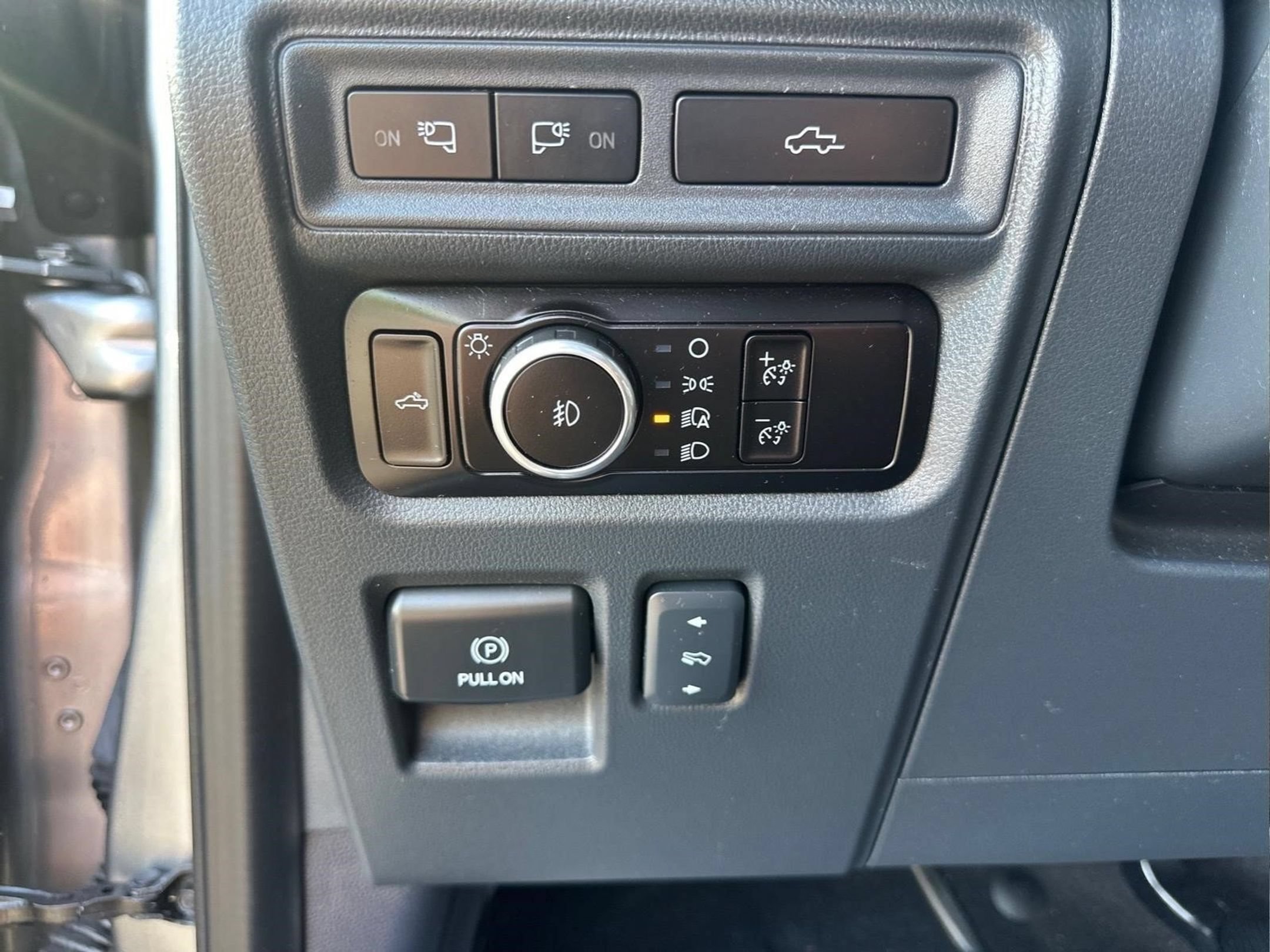 Used 2023 Ford F150 Platinum w/ Equipment Group 701A High AWD/4WD image 95