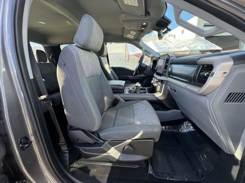 Used 2023 Ford F150 Lightning XLT image 26