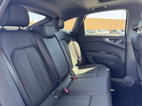 Used 2023 Audi Q4 e-tron Premium Plus w/ Premium Plus image 42