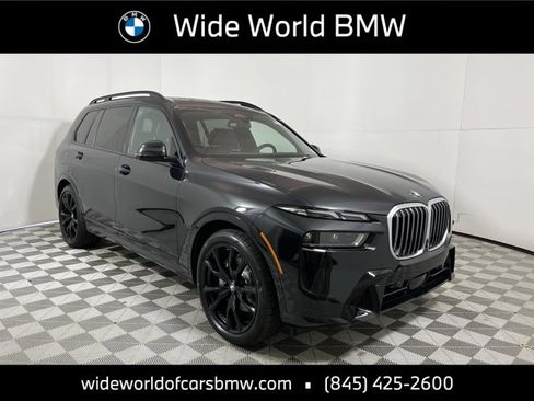 Used 2025 BMW X7 xDrive40i w/ M Sport Package image 1
