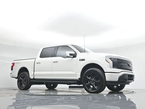 New 2025 Ford F150 Lightning Platinum w/ Dark Elements Package image 3