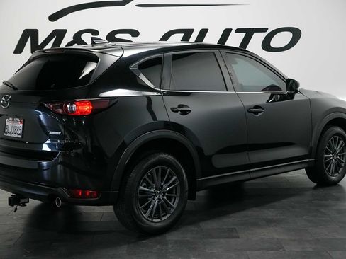 Used 2019 MAZDA CX-5 Touring FWD image 4