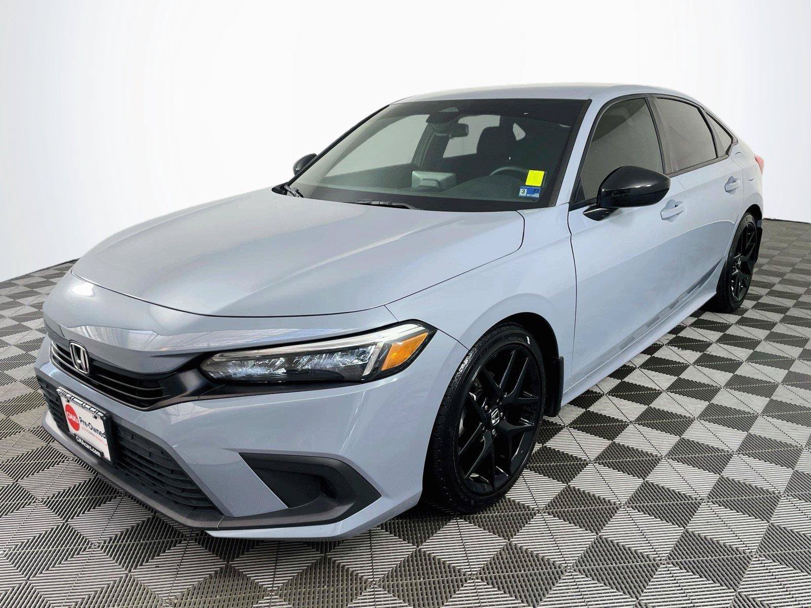 Used 2024 Honda Civic Sport image 3