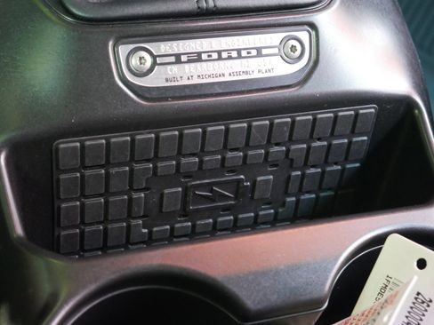 Certified 2023 Ford Bronco Badlands AWD/4WD image 21