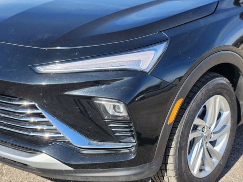 Used 2024 Buick Envista Preferred image 10