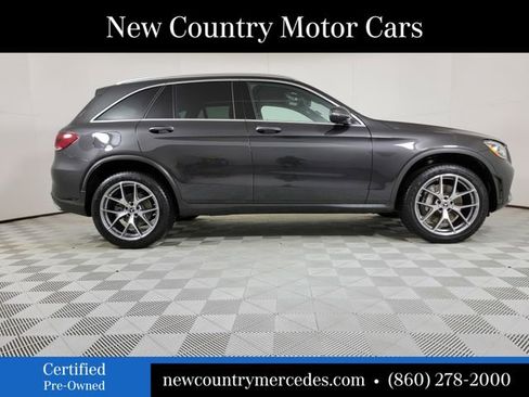 Used 2022 Mercedes-Benz GLC 300 4MATIC image 2