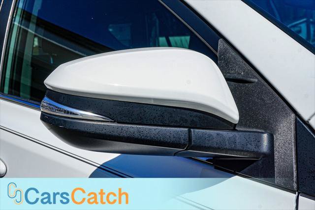 Used 2017 Toyota RAV4 XLE FWD image 17