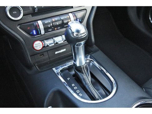 Used 2017 Ford Mustang GT Premium w/ Equipment Group 401A RWD image 28