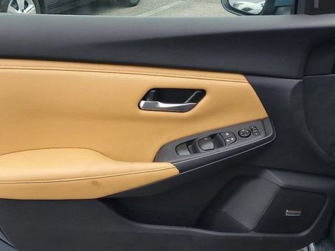 New 2025 Nissan Sentra SV w/ SV Premium Package image 5