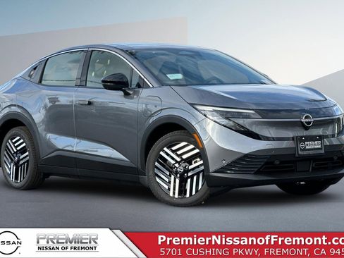 New 2026 Nissan Leaf SV+ w/ Floor Mat Package (SV+) image 1