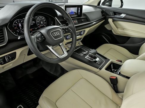 Used 2020 Audi Q5 2.0T Premium Plus image 19