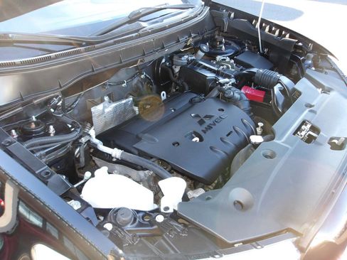 Used 2013 Mitsubishi Outlander Sport ES AWD/4WD image 21