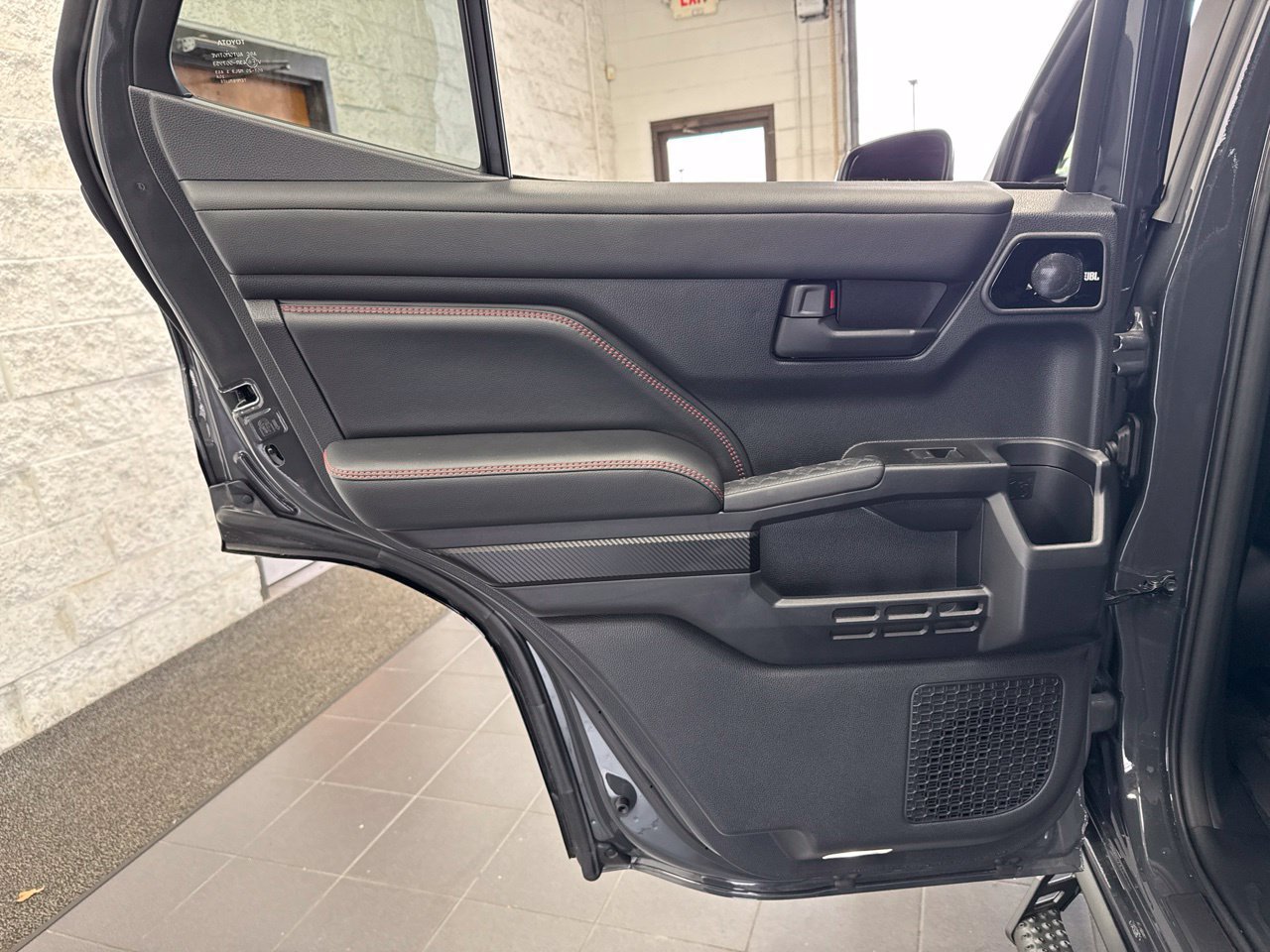 Used 2025 Toyota 4Runner TRD Pro AWD/4WD image 41