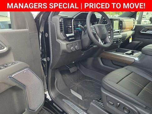 New 2026 Chevrolet Silverado 2500 High Country w/ High Country Premium Package AWD/4WD image 14