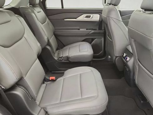 New 2026 Ford Explorer Active w/ Active Comfort Package AWD/4WD image 28