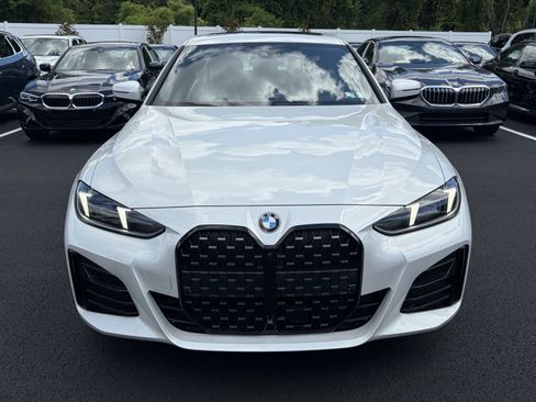 Used 2026 BMW 430i xDrive w/ M Sport Package AWD/4WD image 2
