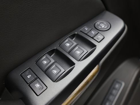 Used 2019 GMC Yukon Denali w/ Denali Ultimate Package RWD image 13