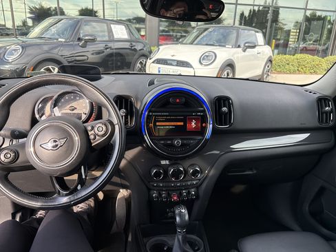 Used 2017 MINI Cooper Countryman ALL4 AWD/4WD image 6