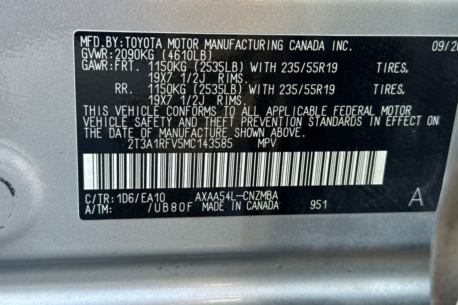 Used 2021 Toyota RAV4 XLE Premium AWD/4WD image 28
