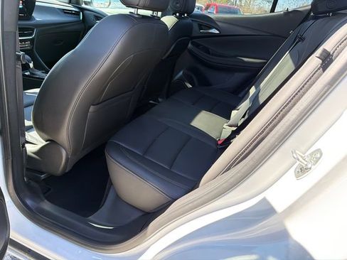 Certified 2025 Buick Encore GX Avenir w/ Avenir Convenience Package image 21